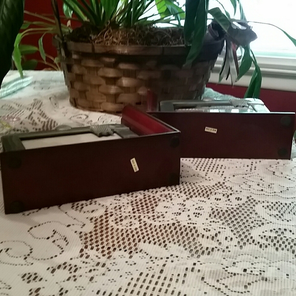 Bookend Photo Frame - Picture 5 of 7